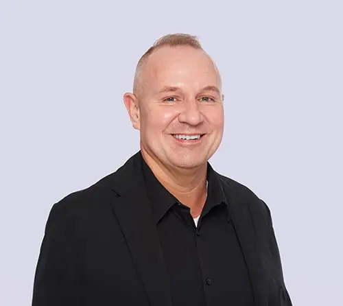 Thomas Buzsaki, Vice President Global Events, Monat Global